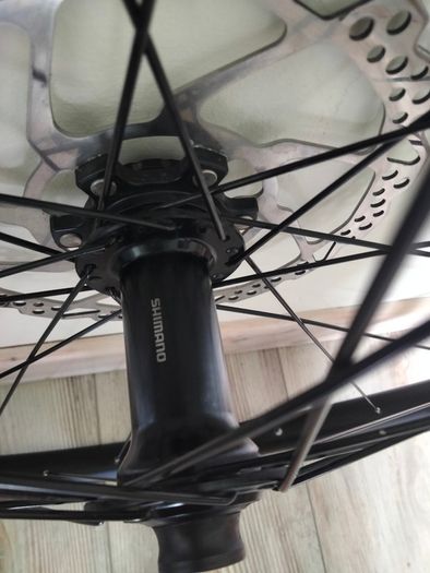 Mountain bike wheels 12 speed.