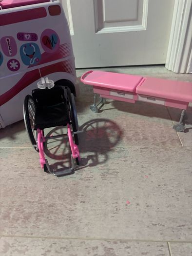 Barbie Toys and Dolls Bundle,