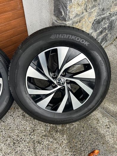 New genuine Volkswagon Venezia Alloy Rims & Tyres