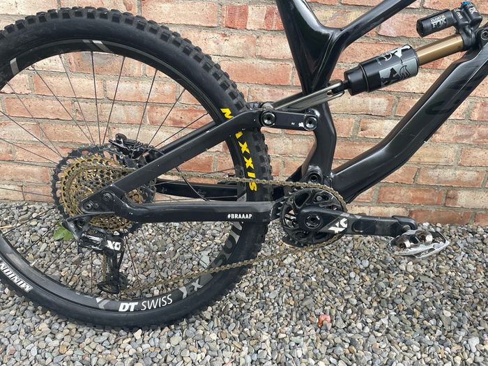 Canyon Torque CF 9