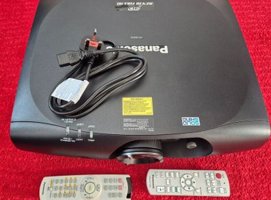 Projector Panasonic Pt-rz470eak