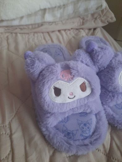 sanrio kuromi slippers