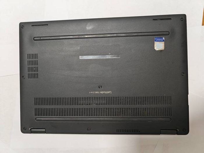 Dell Latitude 7390 2-in-1 i5 | Touchscreen | Excellent Condition