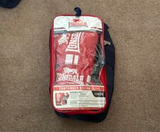 Lonsdale Boxing gloves