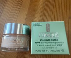 Clinique Moisture Surge