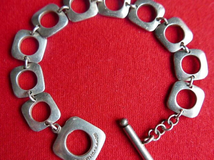 Vintage Tiffany & Co Sterling Silver 925 Cushion Link Bracelet Toggle length 8" 27,05g