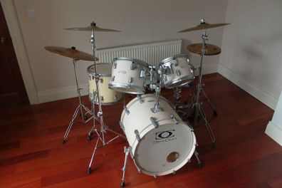 DrumCraft Series 8 Drum Kit & Sabian Cymbals