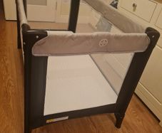 Full size travel cot with mattress
