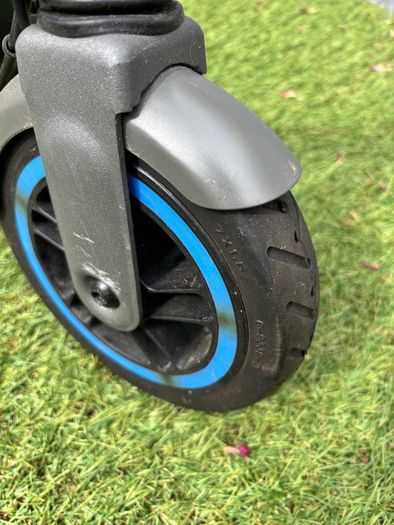 Ninebot Ekick Scooter Zing E10