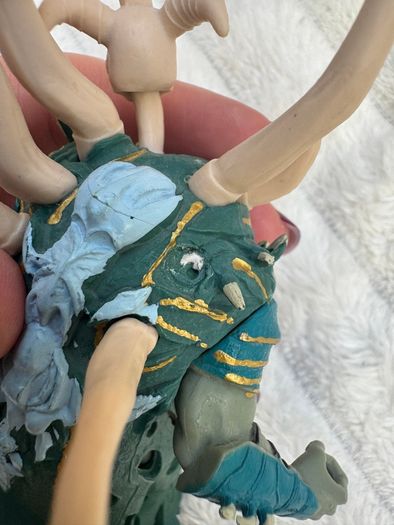 Warcraft Guldan Action Figure Damaged One horn is Broken Used approx. 9 cm (without horns) Used Please see photos