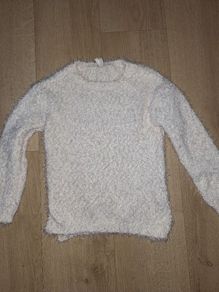 Girls Jumper 8 to 9 years