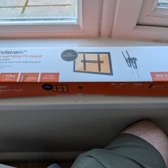 Sandstrom TV mount