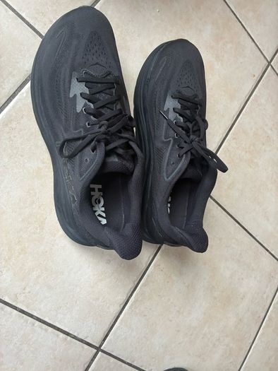 hoka Clifton 10 wide fit size 12 uk