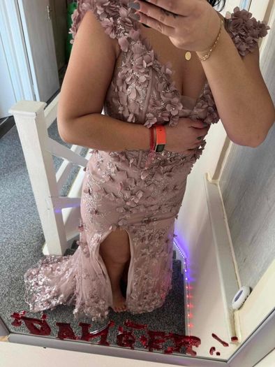 dres size 8 10
