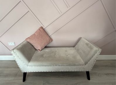 Bedroom or hall seat