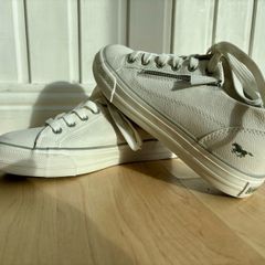 New mustang trainers size 4 eu 37