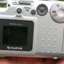 Fujifilm FinePix 2200 2.1 MP Compact Digital Camera Silver TESTED Image 4