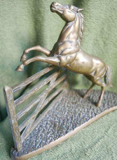 Vintage Large Solid Brass Horse on Base Horse Jumping Gate 11" x 9,5"