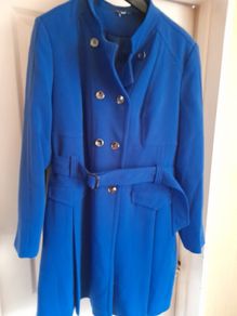 M & S Ladies Coat. Lovely deep blue coat.  It has weight to it.