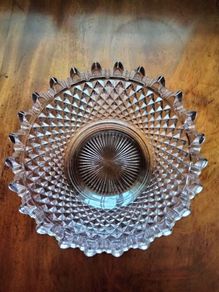 Glass bowl