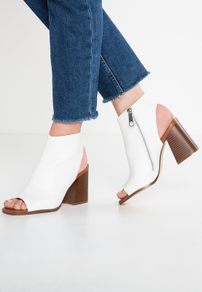 River Island Sandals Size 8