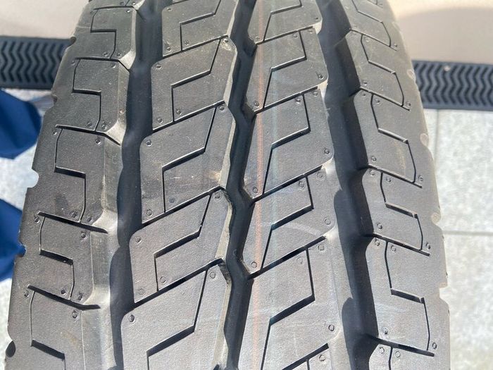 Motorhome tyre