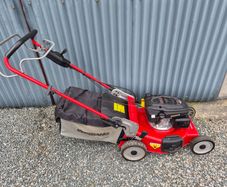 Lawnmower