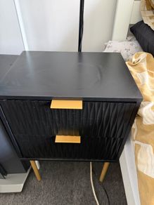 Set of 2 Nightstands