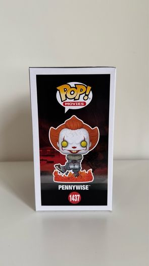 Funko Pop! IT Pennywise Dancing Glow-in-The-Dark Chase #1437