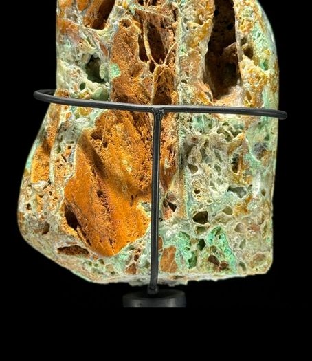 Mineral Form - Green Smithsonite