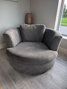 Ez Living swivel chair