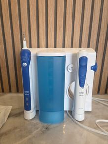 OralB Braun OxyJet Dental Centre Electric Toothbrush & Water Flosser