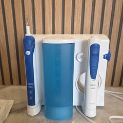 OralB Braun OxyJet Dental Centre Electric Toothbrush & Water Flosser