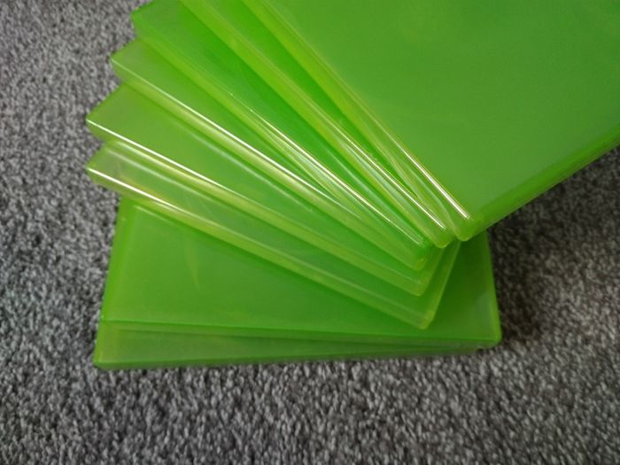 Xbox 360 Green Plastic Game Cases