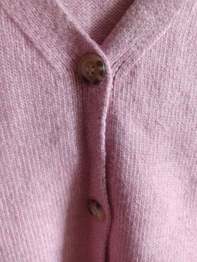 pink cropped cardigan