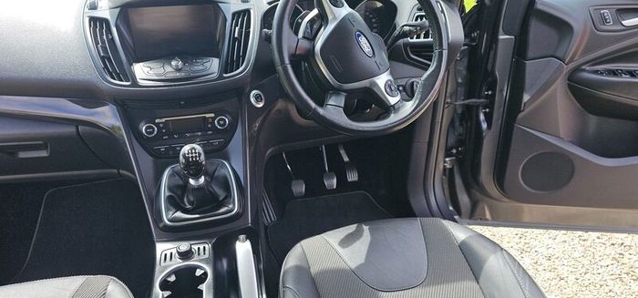 Ford Kuga 2016