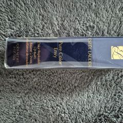 Estee lauder lip balm