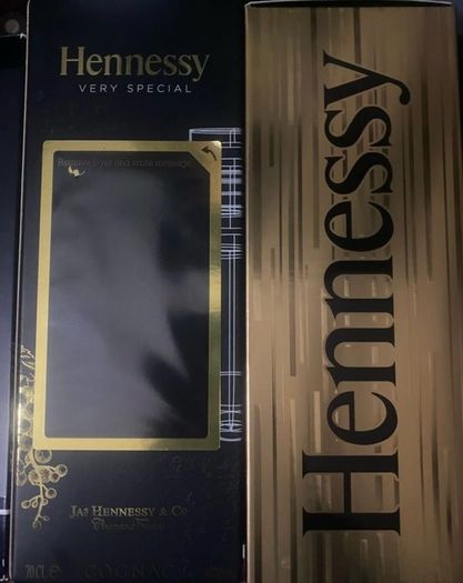 Hennessy Cognac Very Special Gold empty boxes