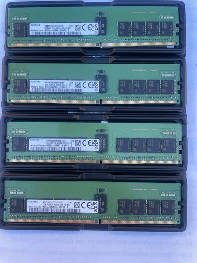 128GB Kit (4 x 32GB) Samsung DDR4 3200MHz ECC Registered Server RAM
