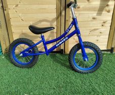 Balance bike