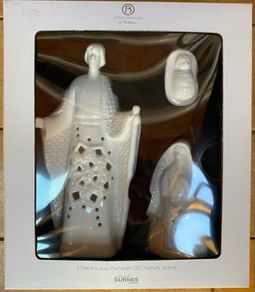 Three piece luxury porcelain LED Nativity Scene