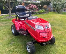 Massey Ferguson Garden Tractor