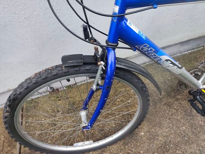 Bike 26" with mudguards ready to ride!