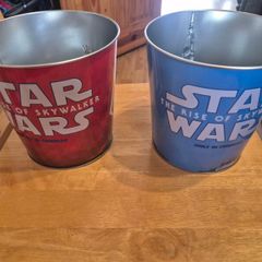 2 star Wars Rise of the skywalker popcorn buckets