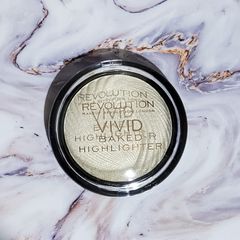 Revolution Vivid Baked Highlighter - Golden Lights - New