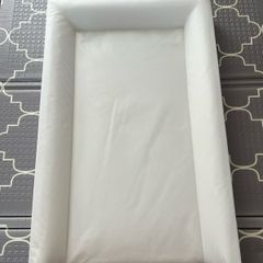 ikea baby changing mat