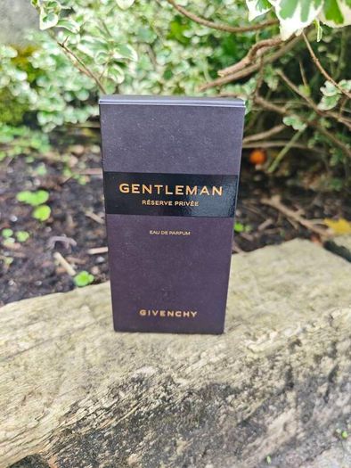 Givenchy Gentleman Reserve Privee