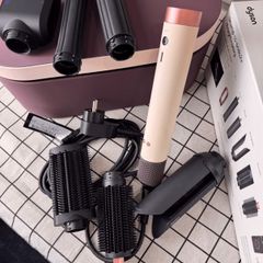 Dyson AirWrap
