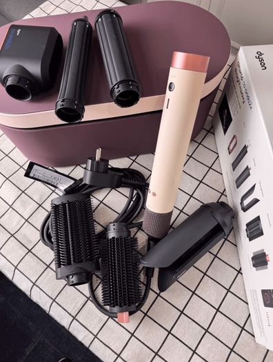 Dyson AirWrap