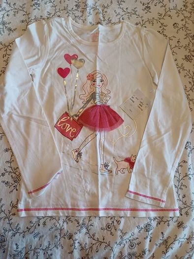Girls Top NEW